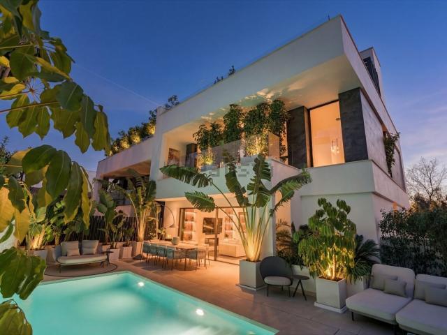 Chalet, Sierra Blanca, Marbella