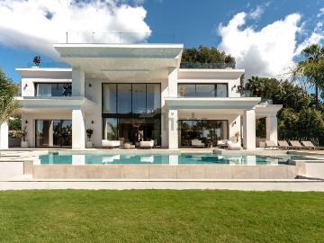 Chalet, Sierra Blanca, Marbella