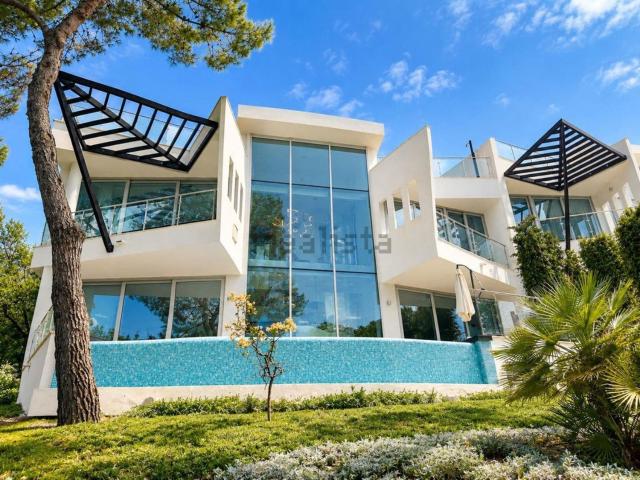 Chalet, Sierra Blanca, Marbella