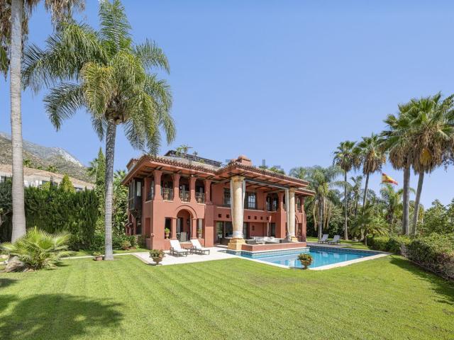Chalet, Sierra Blanca, Marbella