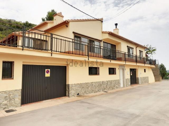 Chalet, Sierra Engarceran