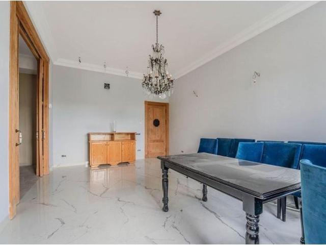 CHALET SINGULAR EN URBANIZACION MONTEPRINCIPE CALLE ESPINO