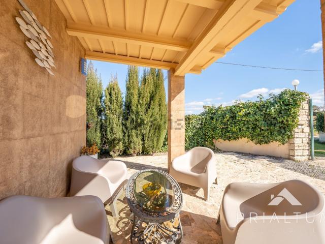 Chalet, Sineu
