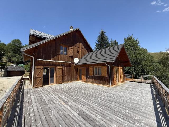 Chalet spacieux de 9 chambres avec espace bien être et appar. m² Fontcouverte la Toussuire La Toussuire