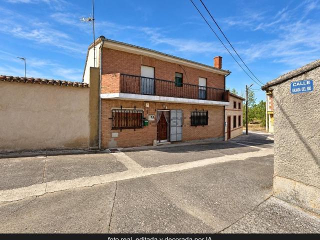 Chalet, Pobladura de Valderaduey