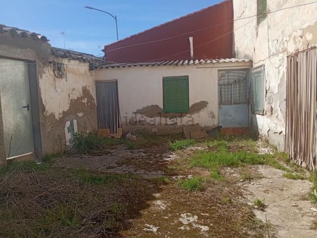 Chalet, Poblete