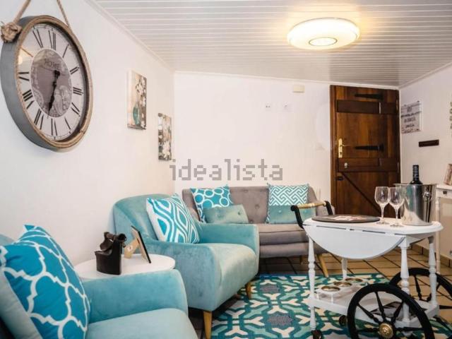 Chalet, Poio
