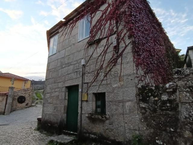 Chalet, Poio