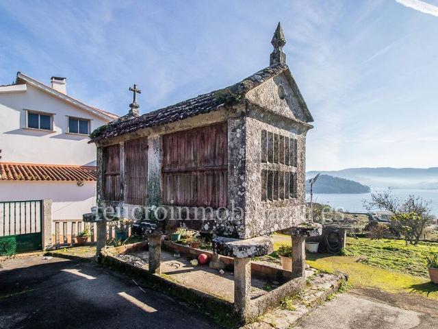 Chalet, Poio