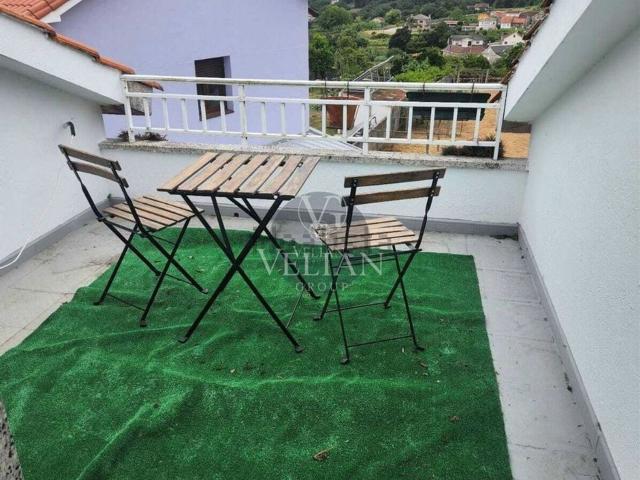 Chalet, Poio