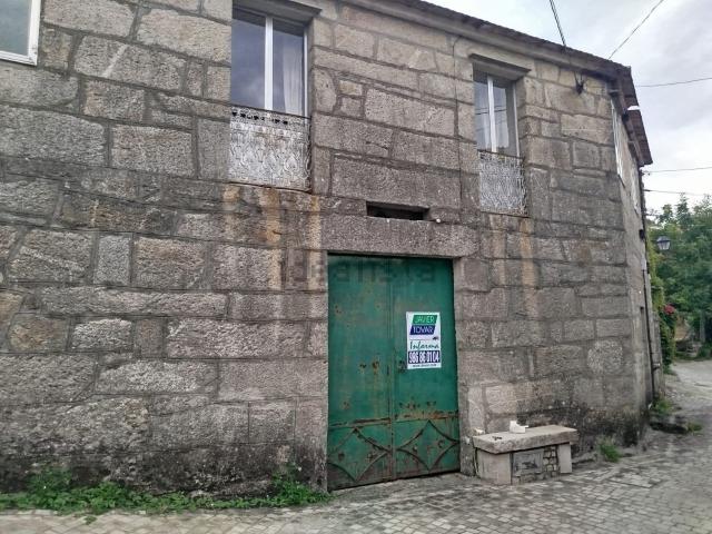 Chalet, Poio