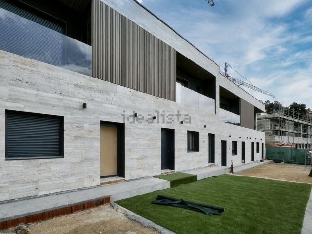 Chalet, Poio