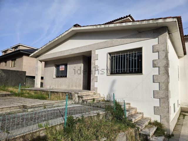 Chalet, Poio