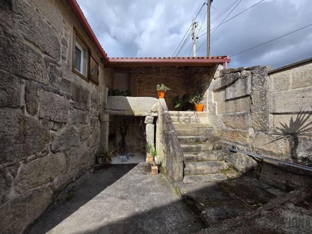 Chalet, Poio