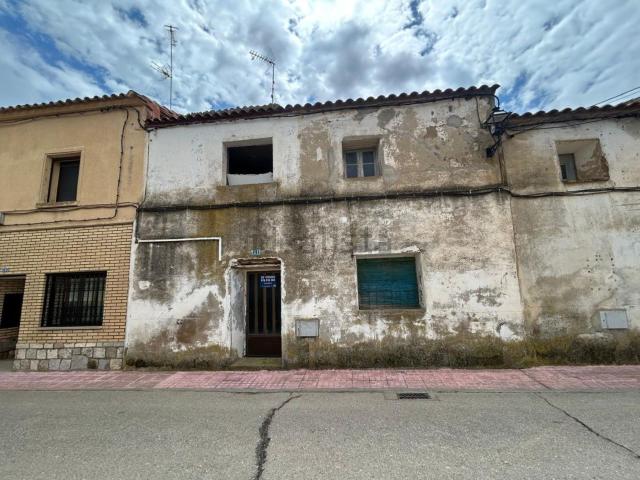 Chalet, Poleñino