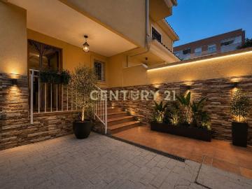 Chalet, Polígonos Recinto Ferial, Málaga