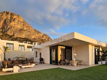 Chalet, Polop