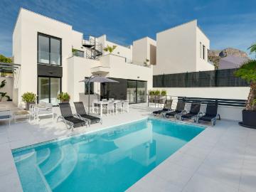 Chalet, Polop