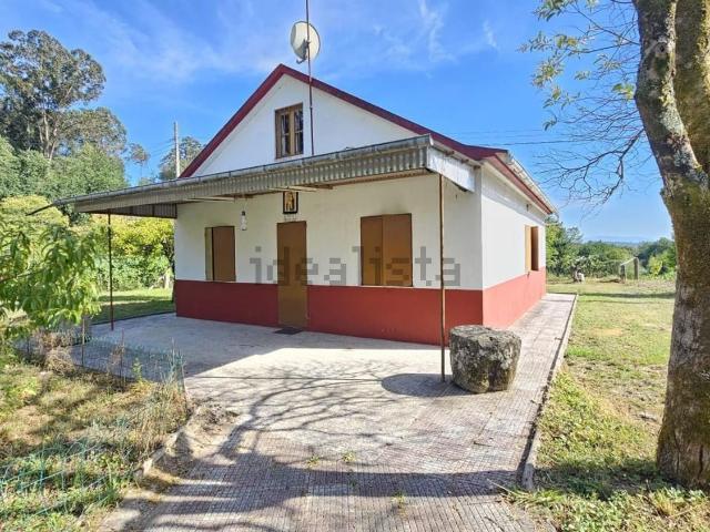 Chalet, Ponteareas