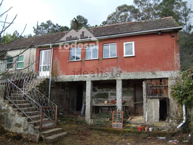 Chalet, Ponteareas