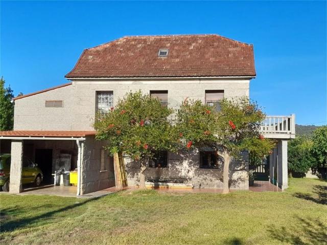 Chalet, Ponteareas