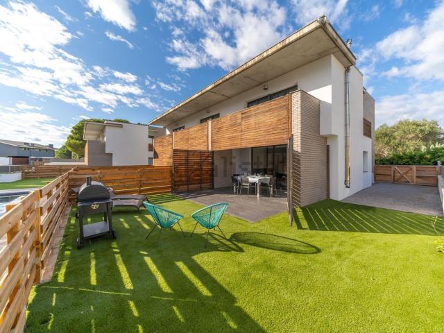 Chalet, Port Les Planasses, L&apos Escala