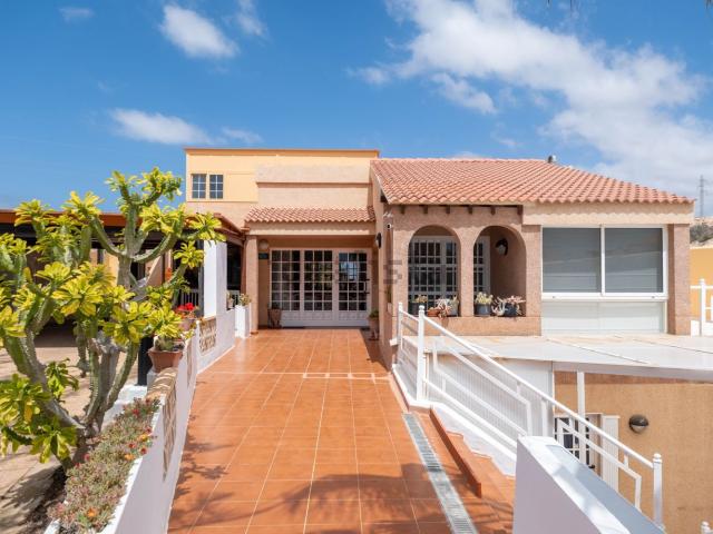 Chalet, Pajara