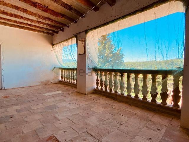 Chalet, Palanques