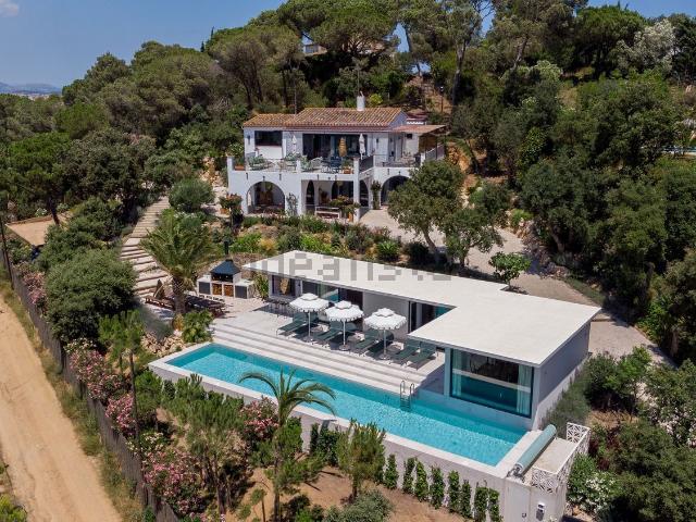Chalet, Palafrugell