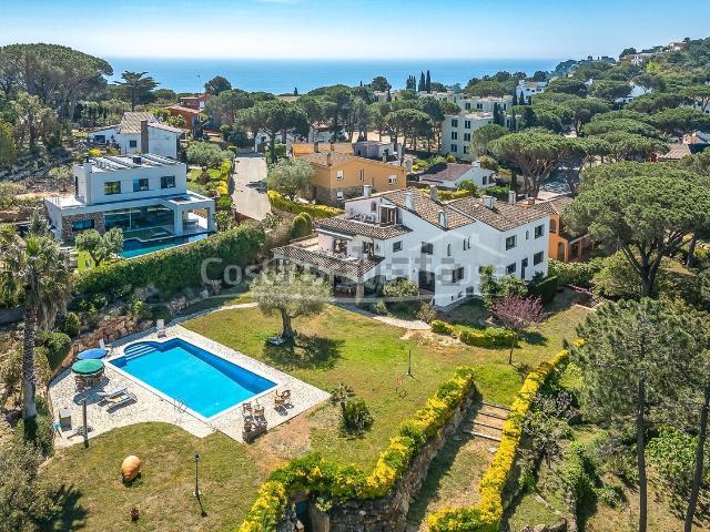 Chalet, Palafrugell