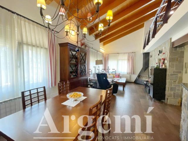Chalet, Palau Solità i Plegamans