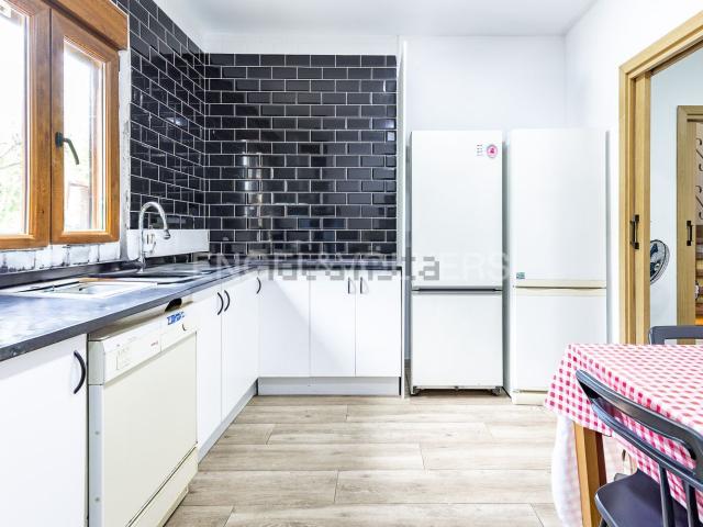 Chalet, Palau Solità i Plegamans