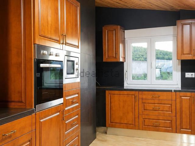 Chalet, Palol de Revardit