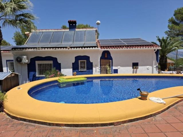 Chalet, Parcent