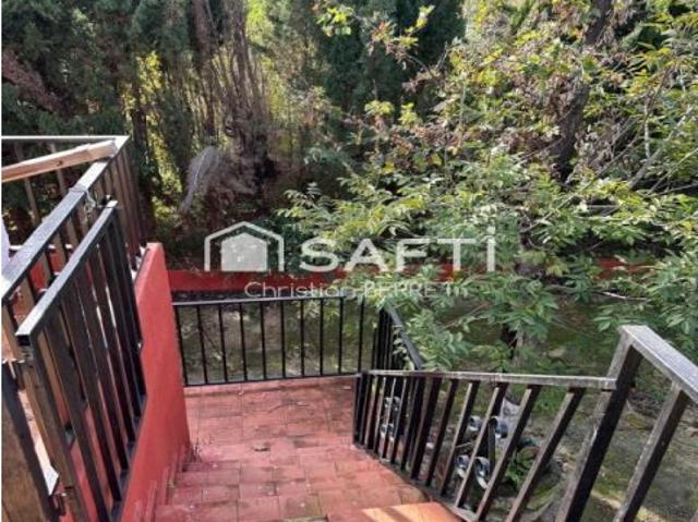Chalet para reformar con piscina y gran parcela