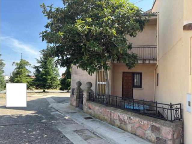 Chalet pareado Venta Turégano, Turégano