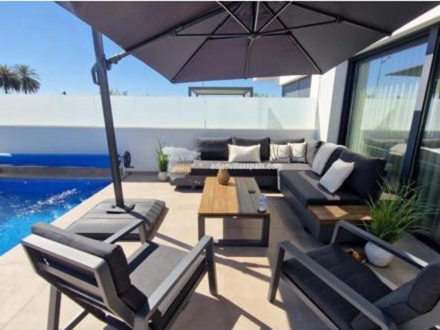 Chalet pareado Venta Dolores, Dolores