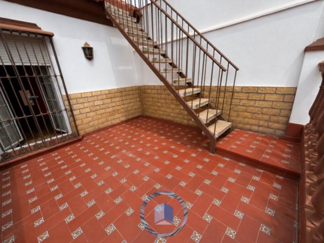 Chalet pareado Venta Dos Hermanas, Entrenúcleos