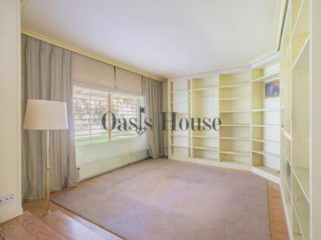 Chalet pareado Venta Madrid Capital, Fuentelarreina
