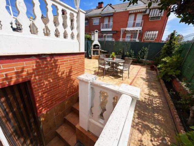 Chalet pareado Venta Parla, Las Américas