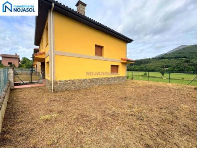 Chalet pareado Venta Ruesga, Valle de Ruesga