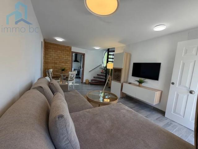 ¡CHALET PAREADO A ESTRENAR A SOLO 3 MINUTOS DE LA PLAYA EN TORREDEMBARRA!