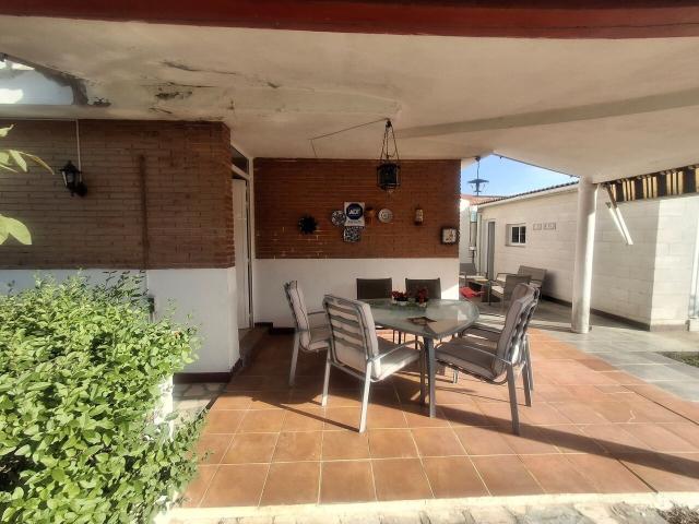 Chalet pareado en venta, Viana de Cega, Valladolid