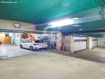 Chalet pareado en venta en Calle de Can Caralleu