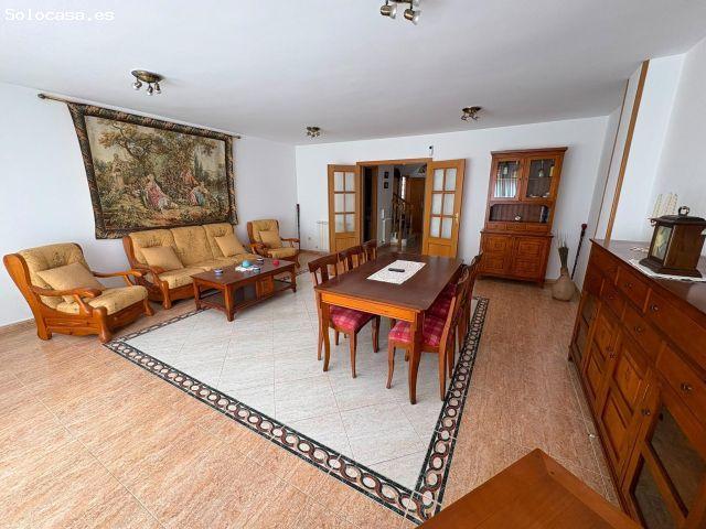 CHALET PAREADO EN VILLANUBLA