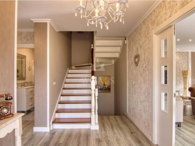 CHALET PAREADO EN VILLAPRESENTE