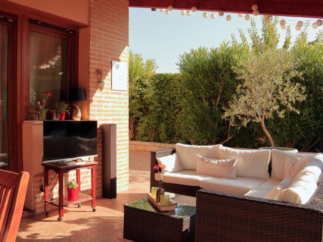CHALET PAREADO EN ALQUILER EN VIANA DE CEGA – UN HOGAR QUE TE ENAMORARÁ