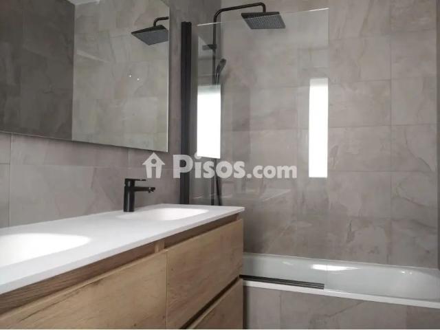 Chalet pareado en alquiler en Calle de Diciembre, 1