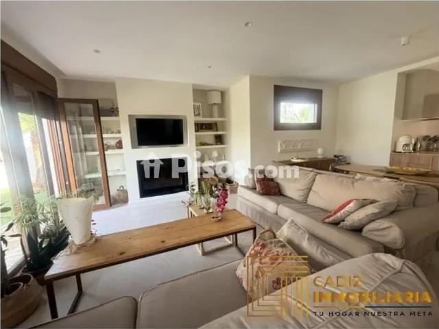 Chalet pareado en alquiler en El Buzo