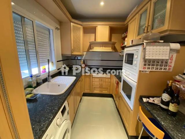 Chalet pareado en alquiler en Espartinas